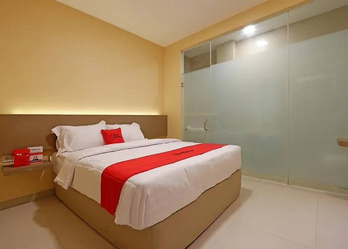 Reddoorz Plus Near Java Mall Semarang