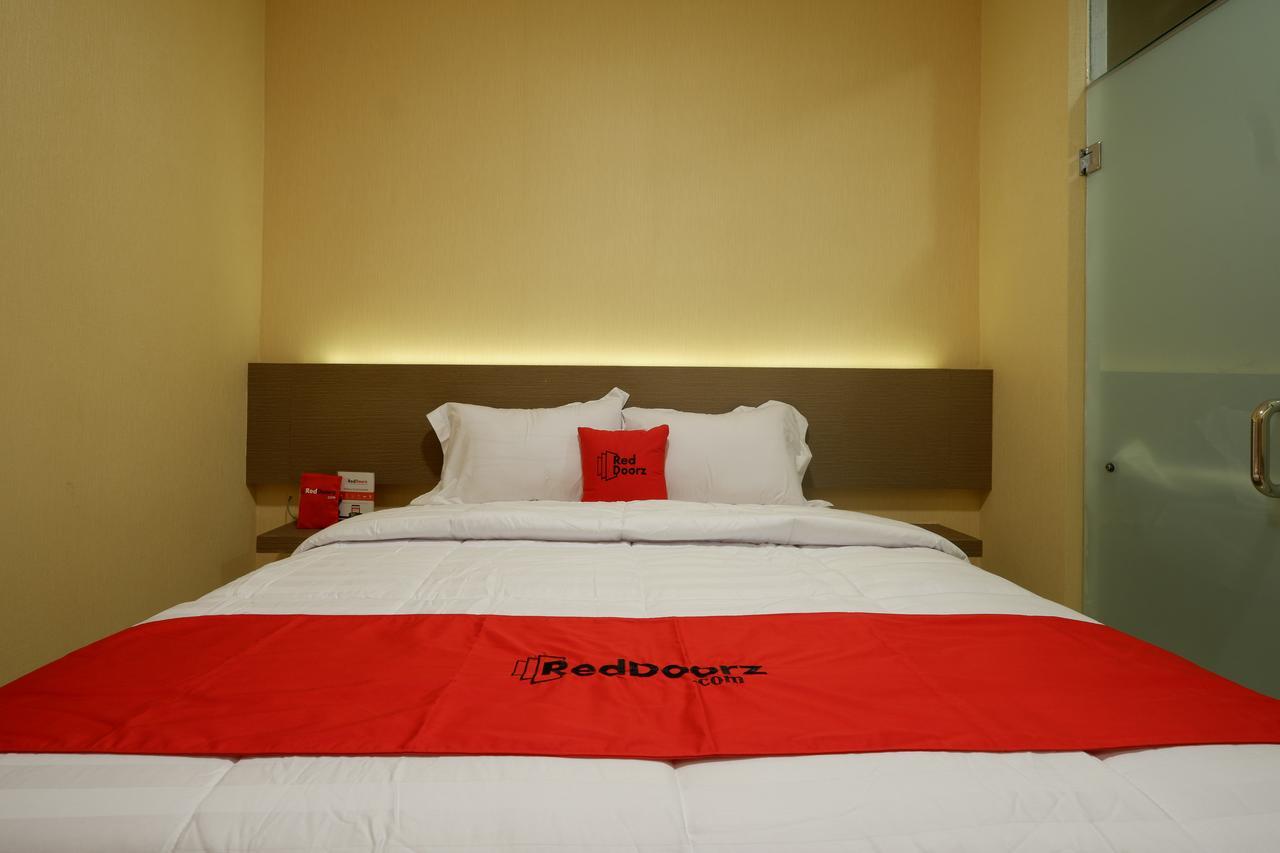 Reddoorz Near Mall Wisma tamu Semarang